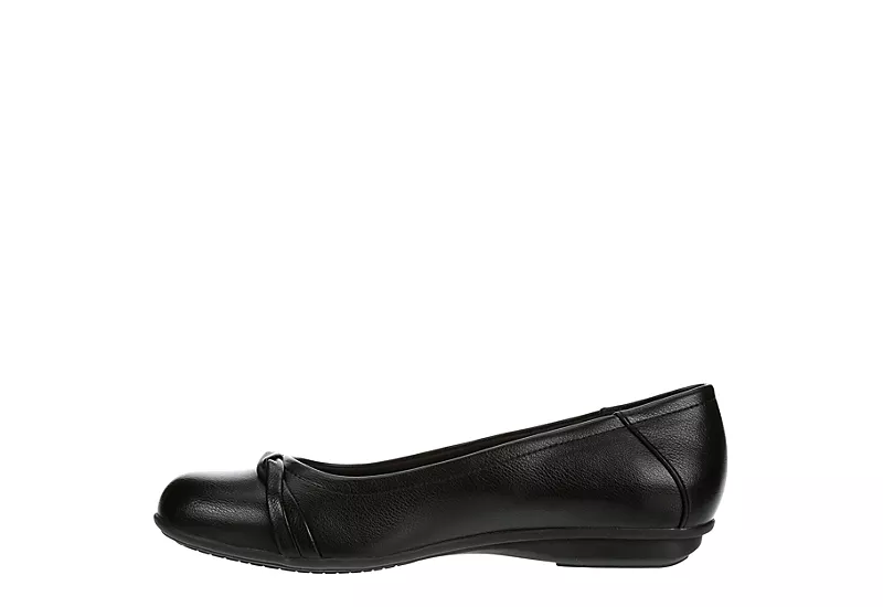 Lauren Blakwell Womens Eliana Flat - Black - Image 4