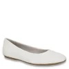 Easy Street Womens Mazi Flat - White